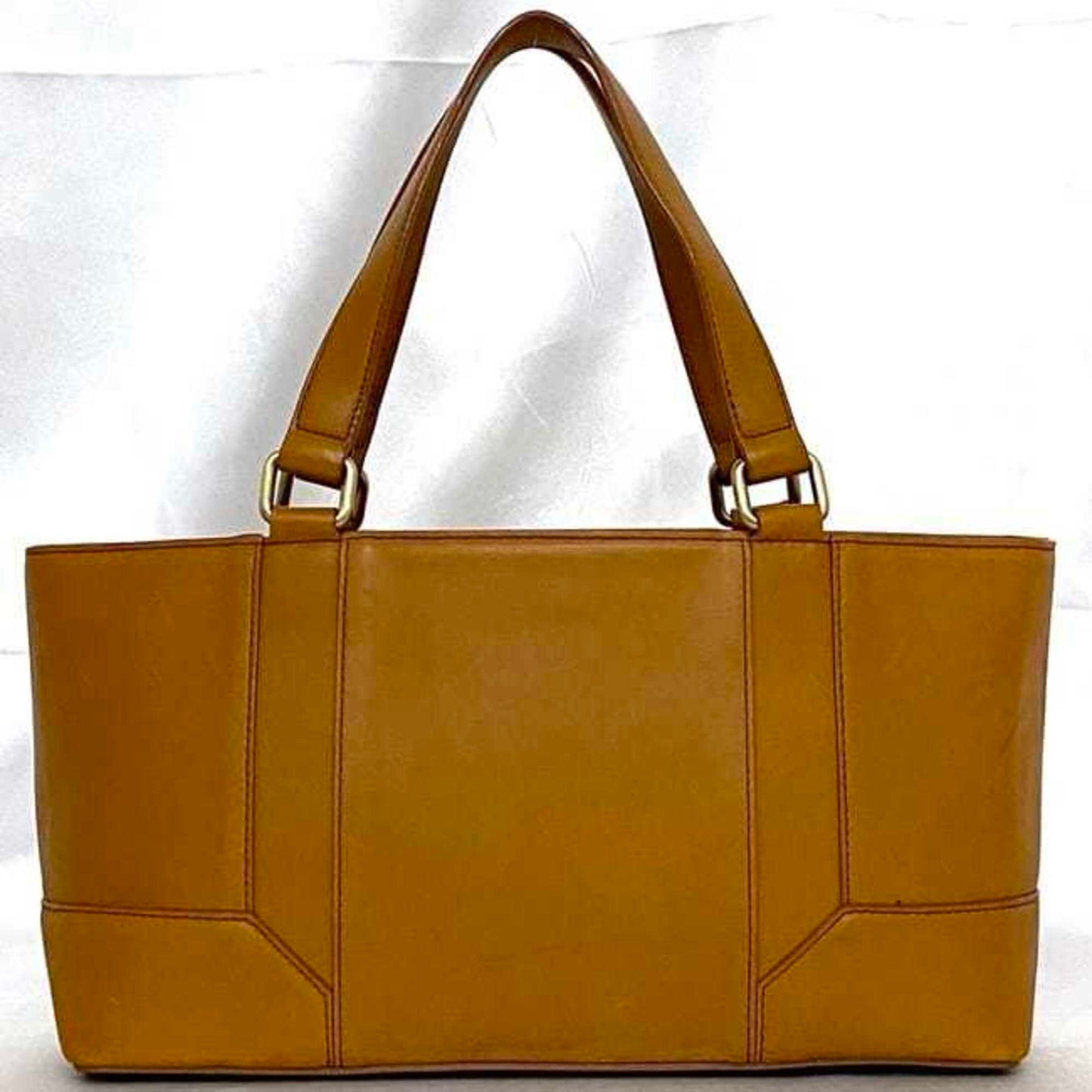 Burberry Camel Leather Handbag ()