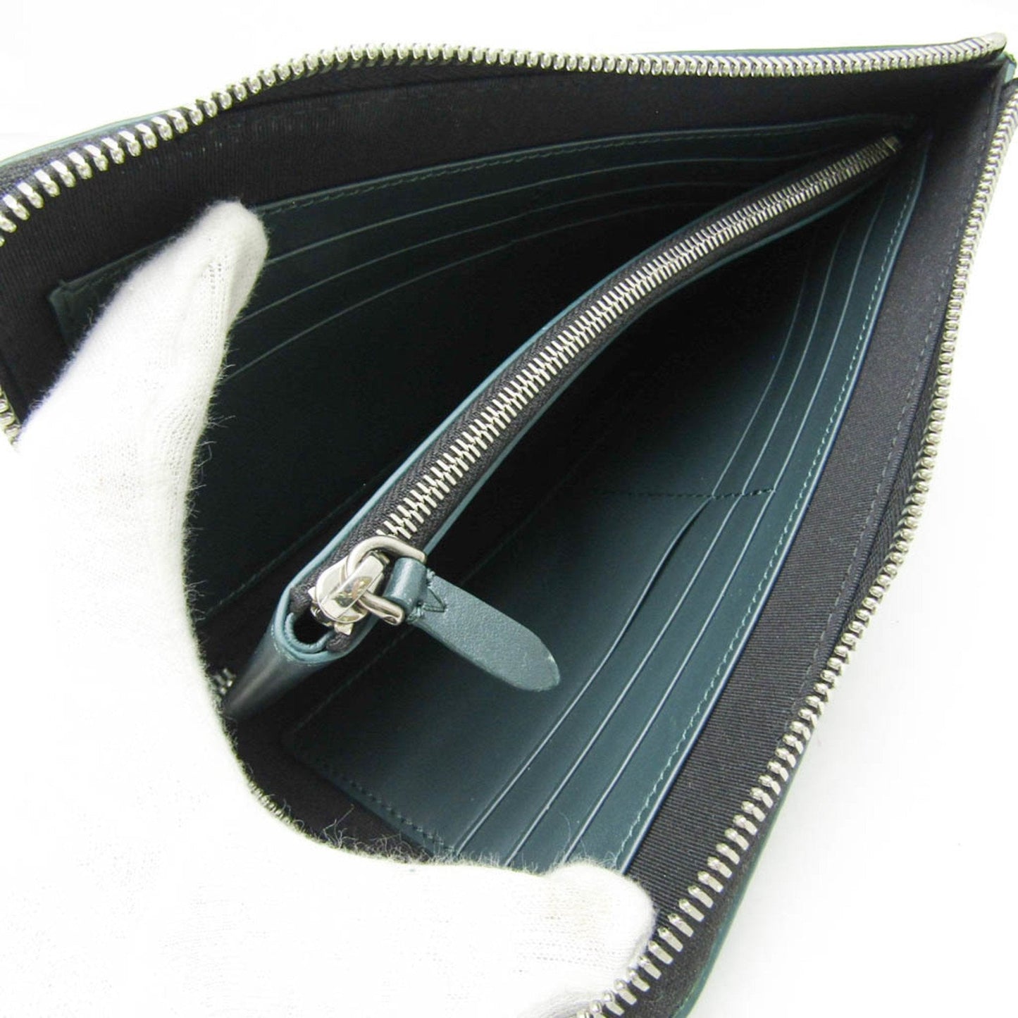 Burberry - Leather Clutch Bag ()