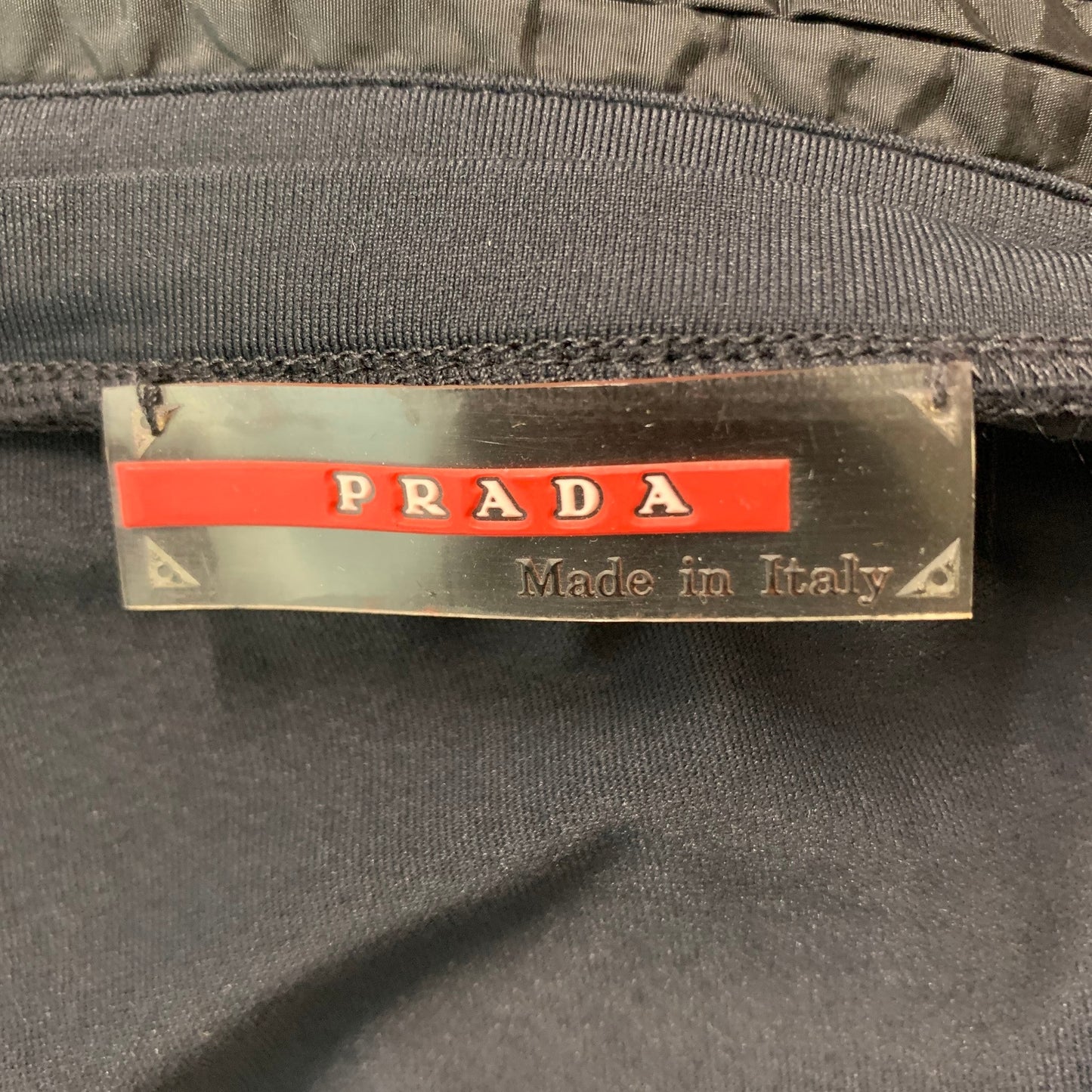 PRADA Size M Black Solid V-Neck Casual Top