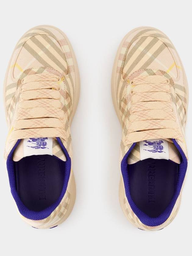 Burberry Terrace Chk Sneakers - Burberry - Linen - Pink
