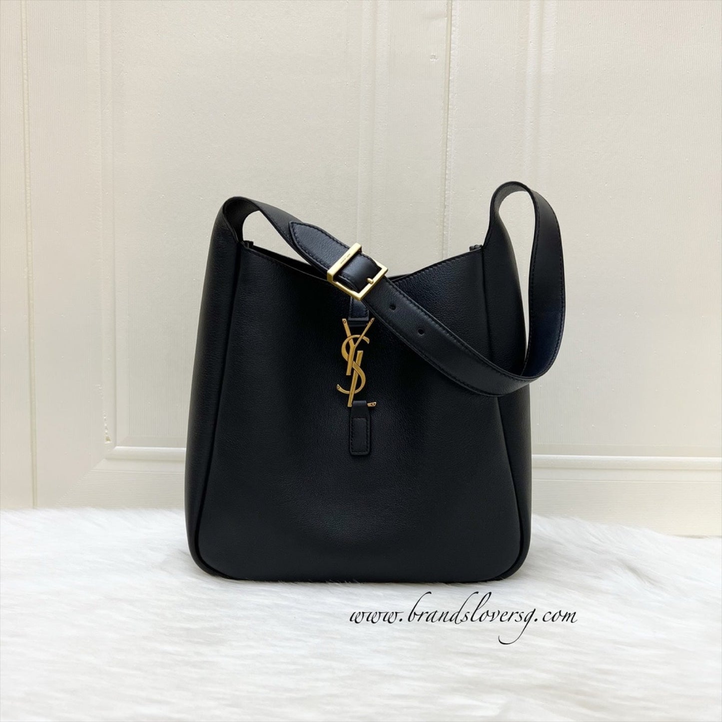 Saint Laurent YSL Small Le 5 À 7 Supple Hobo Bag in Black Grained Leather and GHW