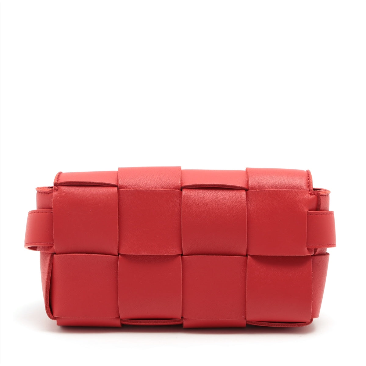 Bottega Veneta Intrecciato Shoulder Bag in Leather Red