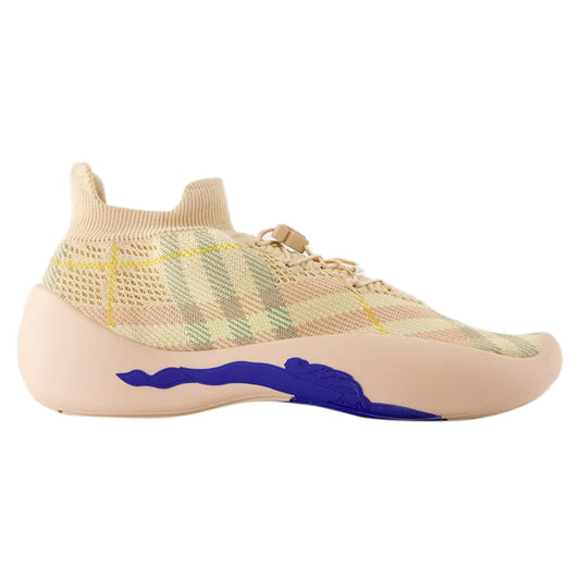 Neptune Sneakers - Burberry - Synthetic - Pink