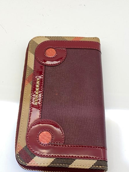 Burberry Dark Red House Check Wallet