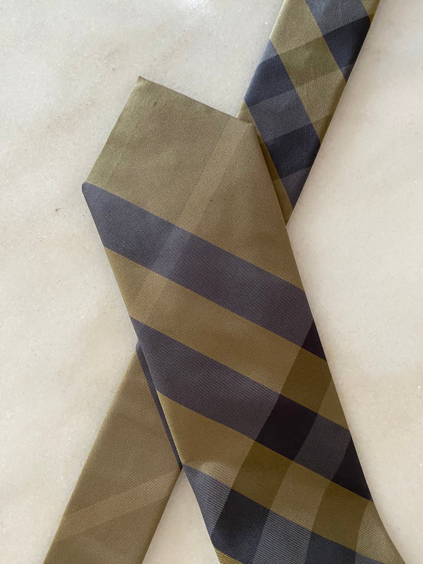 Burberry Bicolor Neck Tie