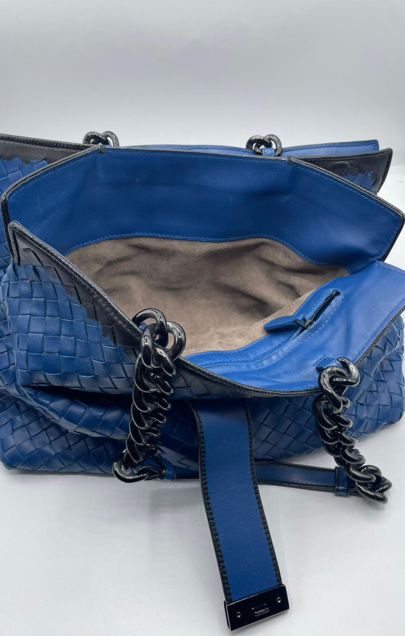 Bottega Veneta Blue Handbag
