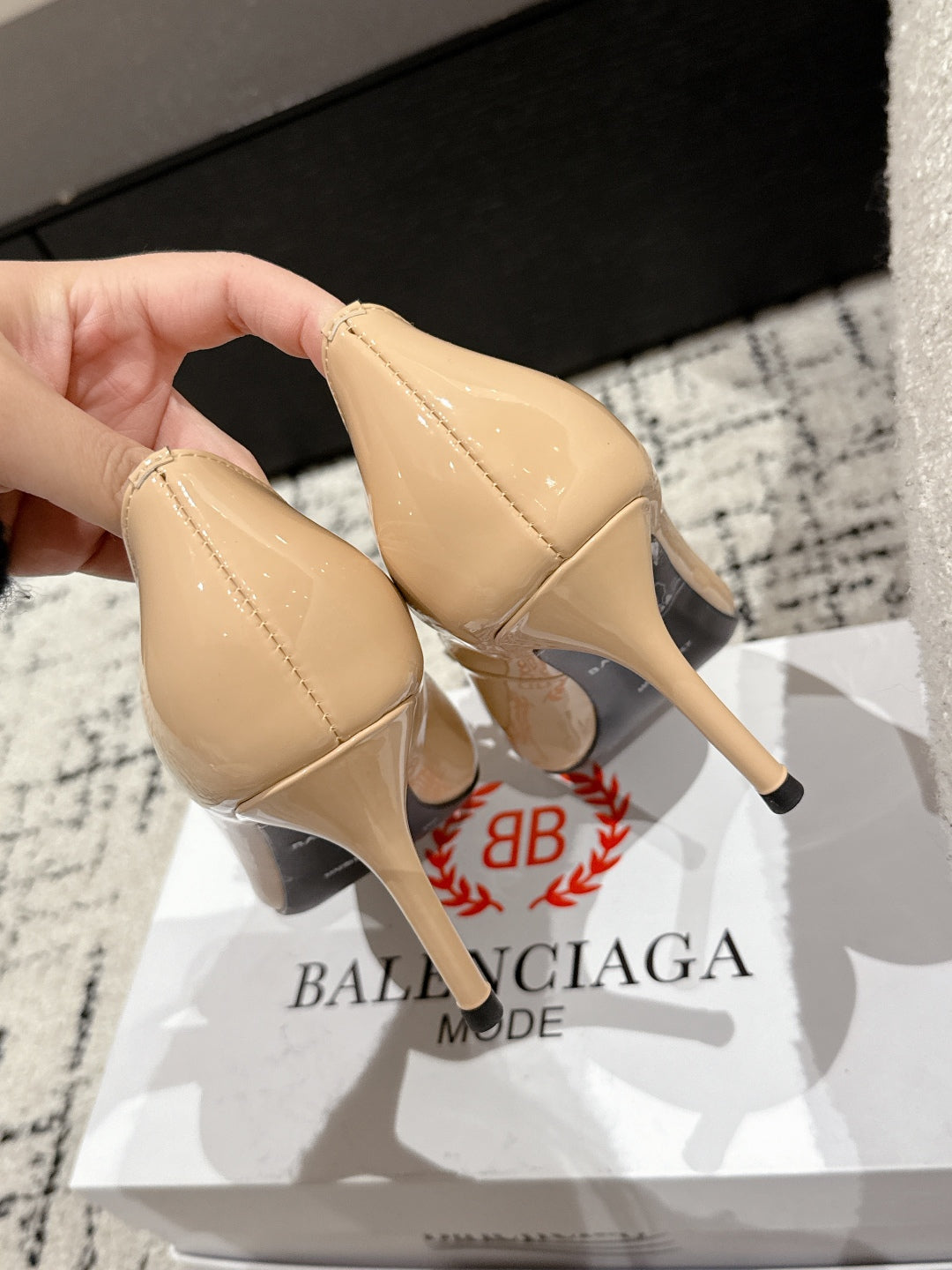 Balanciaga POINTED HIGH PUMPS IN LUXE BEIGE PATENT CALFSKIN WITH CRYSTAL BUCKLE