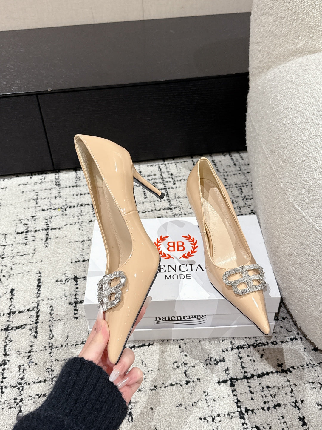 Balanciaga POINTED HIGH PUMPS IN LUXE BEIGE PATENT CALFSKIN WITH CRYSTAL BUCKLE