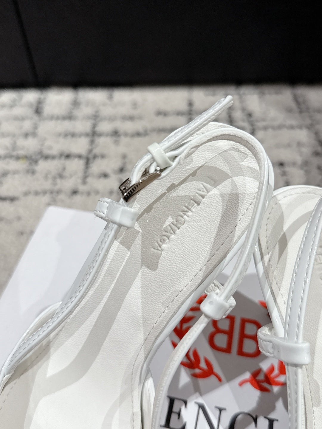 Balanciaga POINTED HIGH SLINGBACK IN WHITE PATENT CALFSKIN WITH CRYSTAL BUCKLE