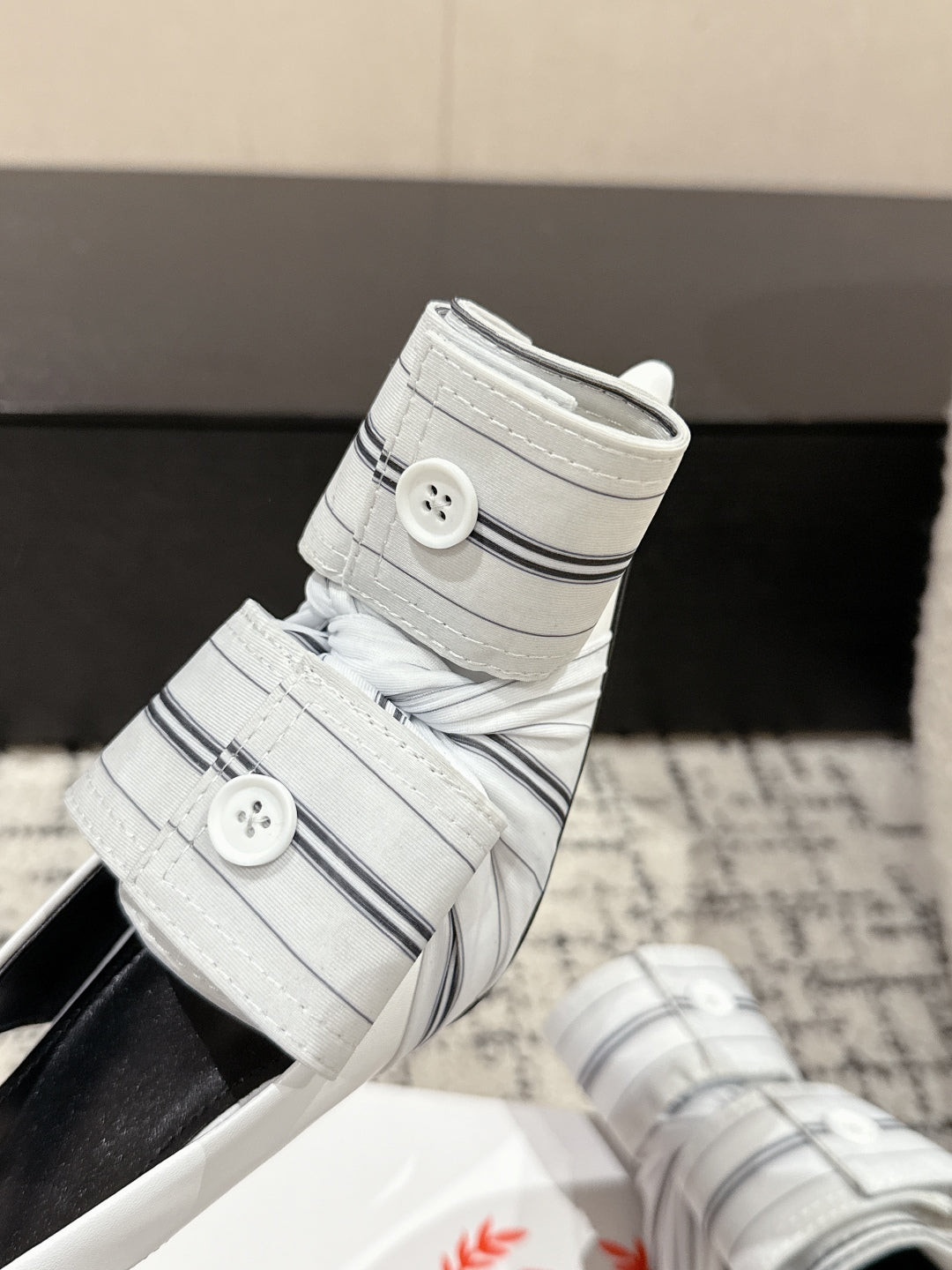 Balanciaga KNIFE CHEMISE 45MM SLINGBACK IN WHITE MIX BLACK COTTON AND CALFSKIN