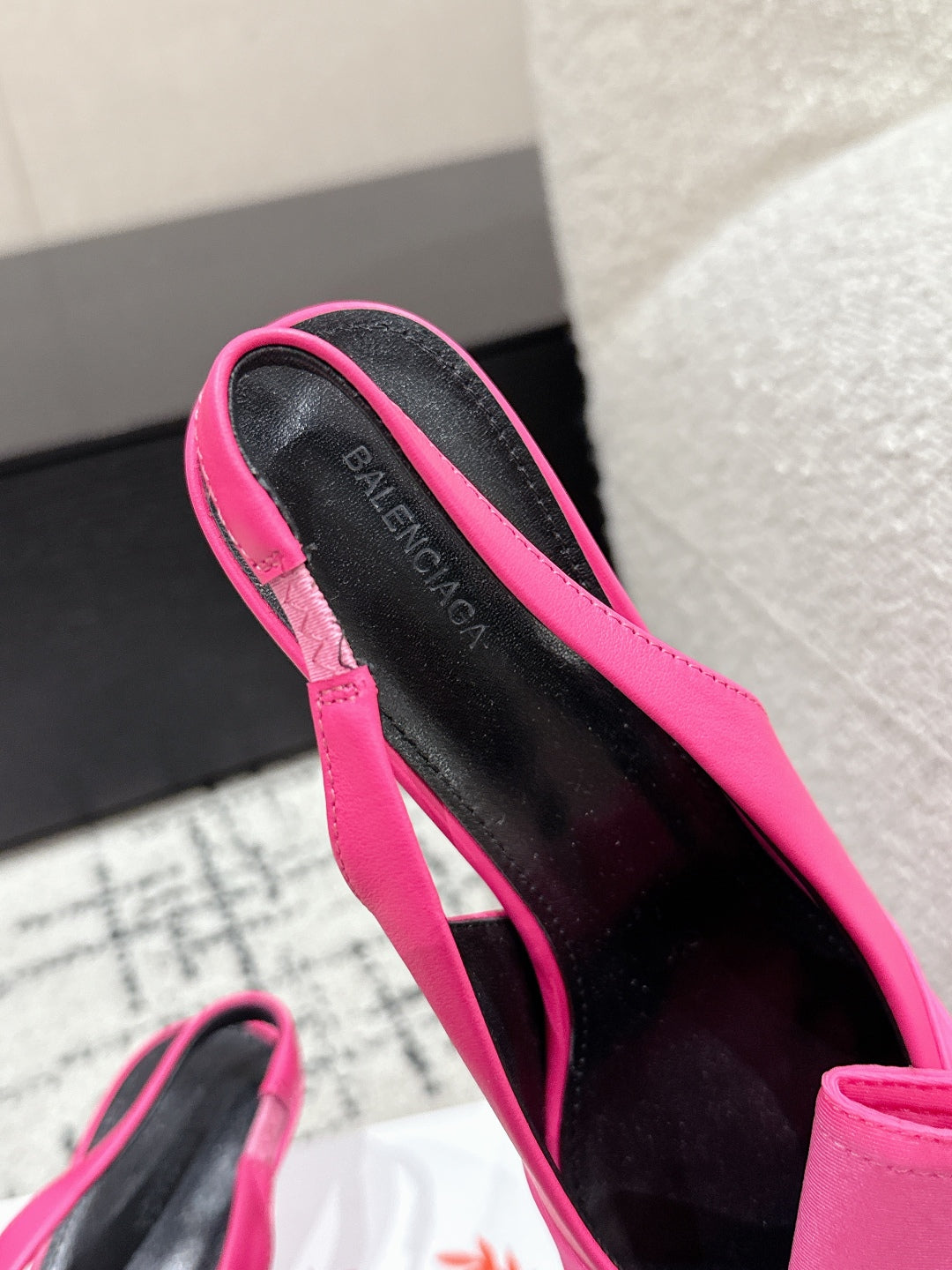 Balanciaga KNIFE CHEMISE 45MM SLINGBACK IN PUNCH PINK COTTON AND CALFSKIN