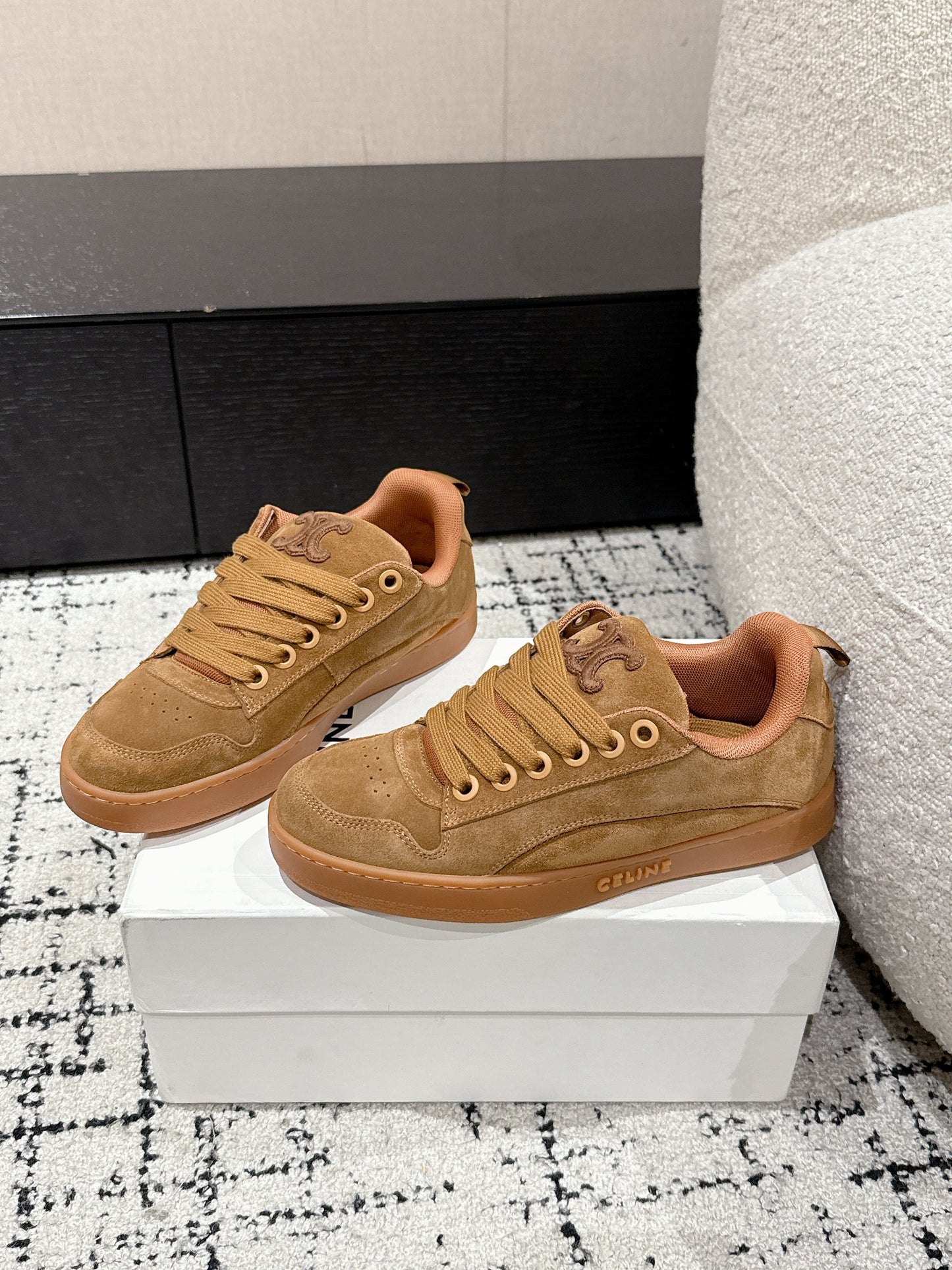 Celine CELINE 25C Huntington Low Top Sneaker Copper Brown Suede 232345