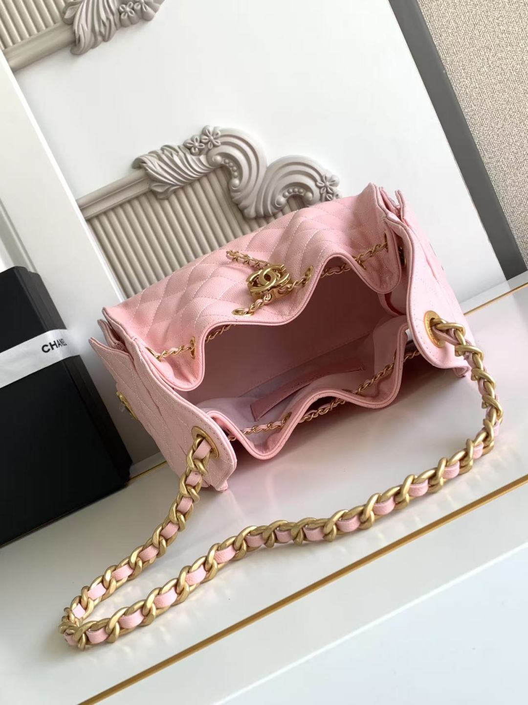 CHANEL 25C Hobo Bag 30cm Pink Grained Calfskin