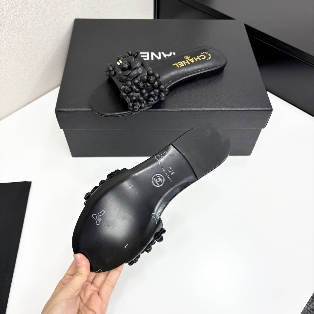 CHANEL 25C Mules Flower Black Calfskin