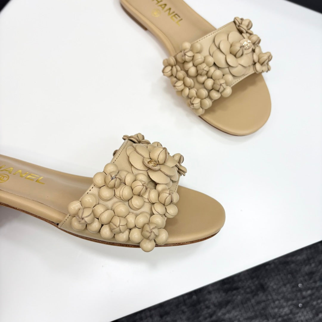 CHANEL 25C Mules Flower Beige Calfskin