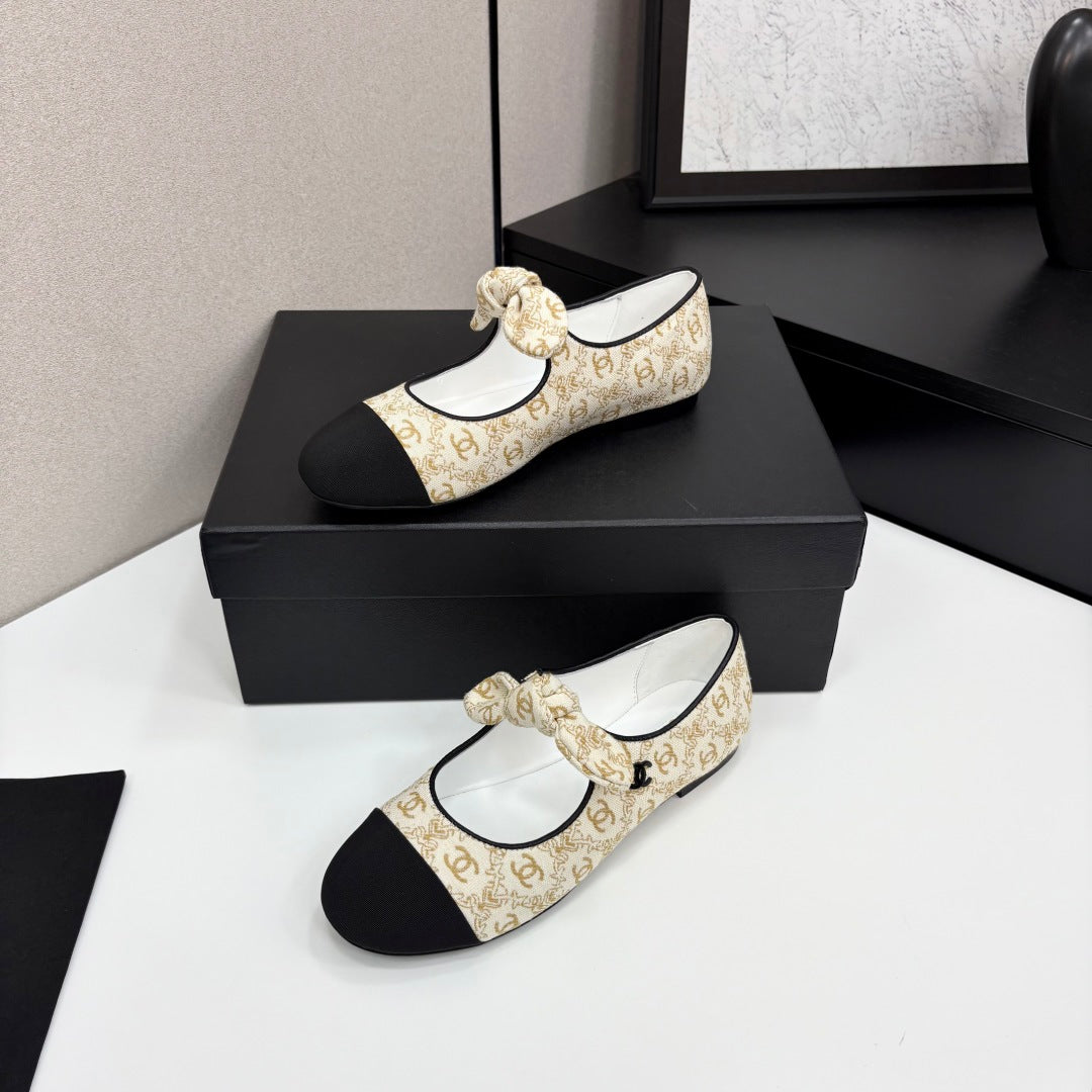 CHANEL 25 Mary Jane Flats Fabric and Sheepskin 270785