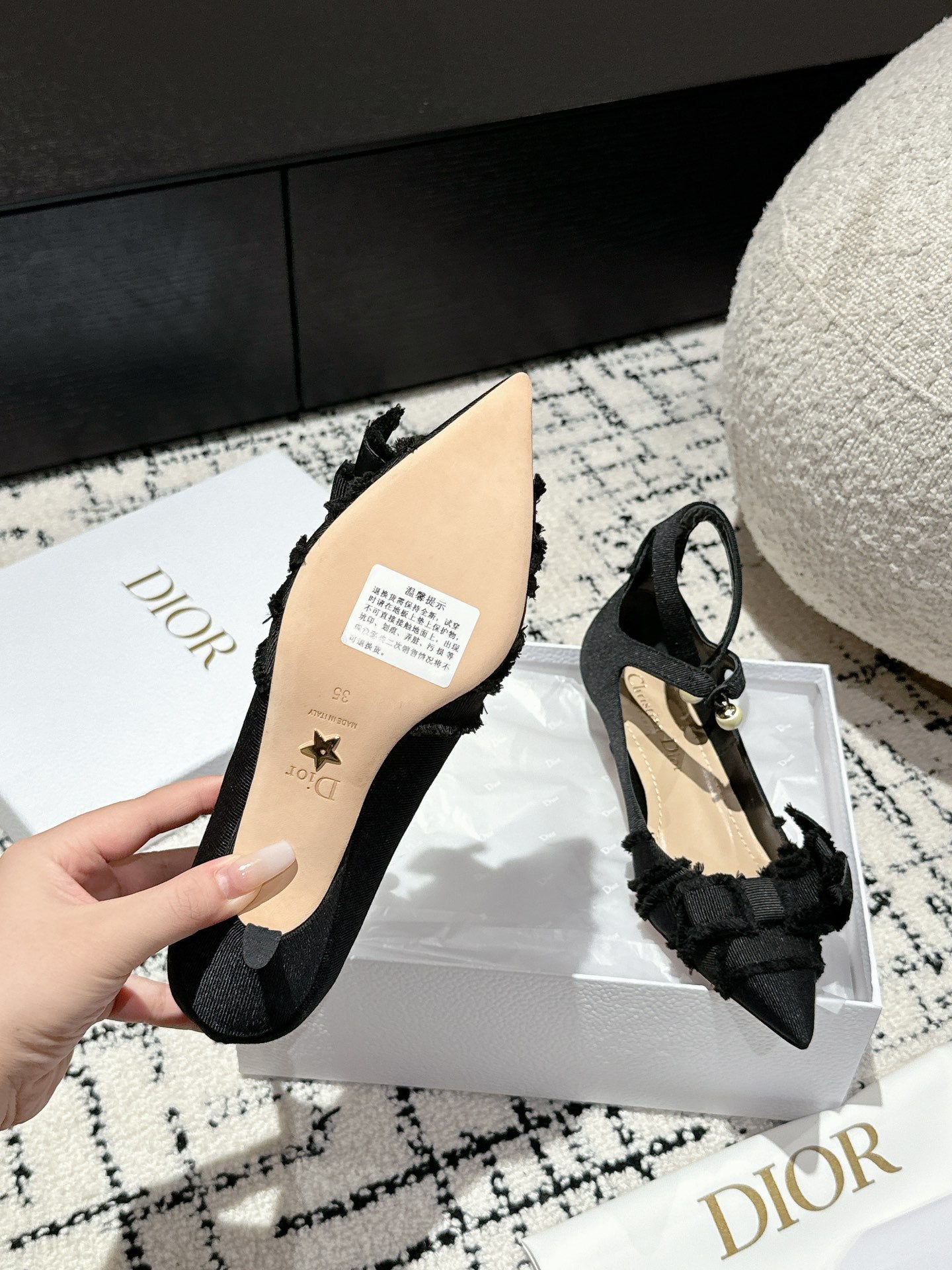 DIOR A DIORable pump 45 Black Fringed Grosgrain