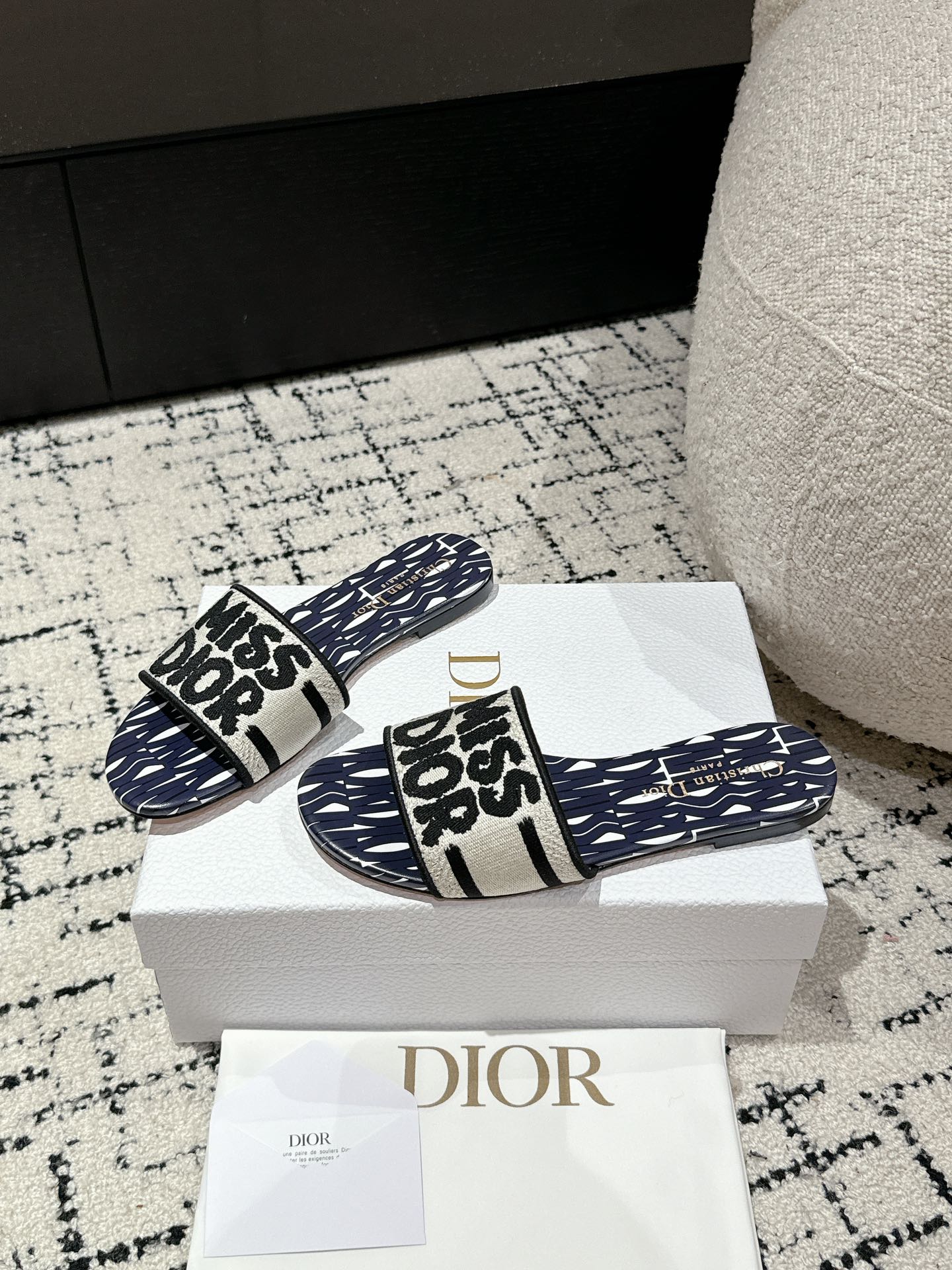 DIOR Dway Slide Deep Blue Mix White Black Embroidered Cotton