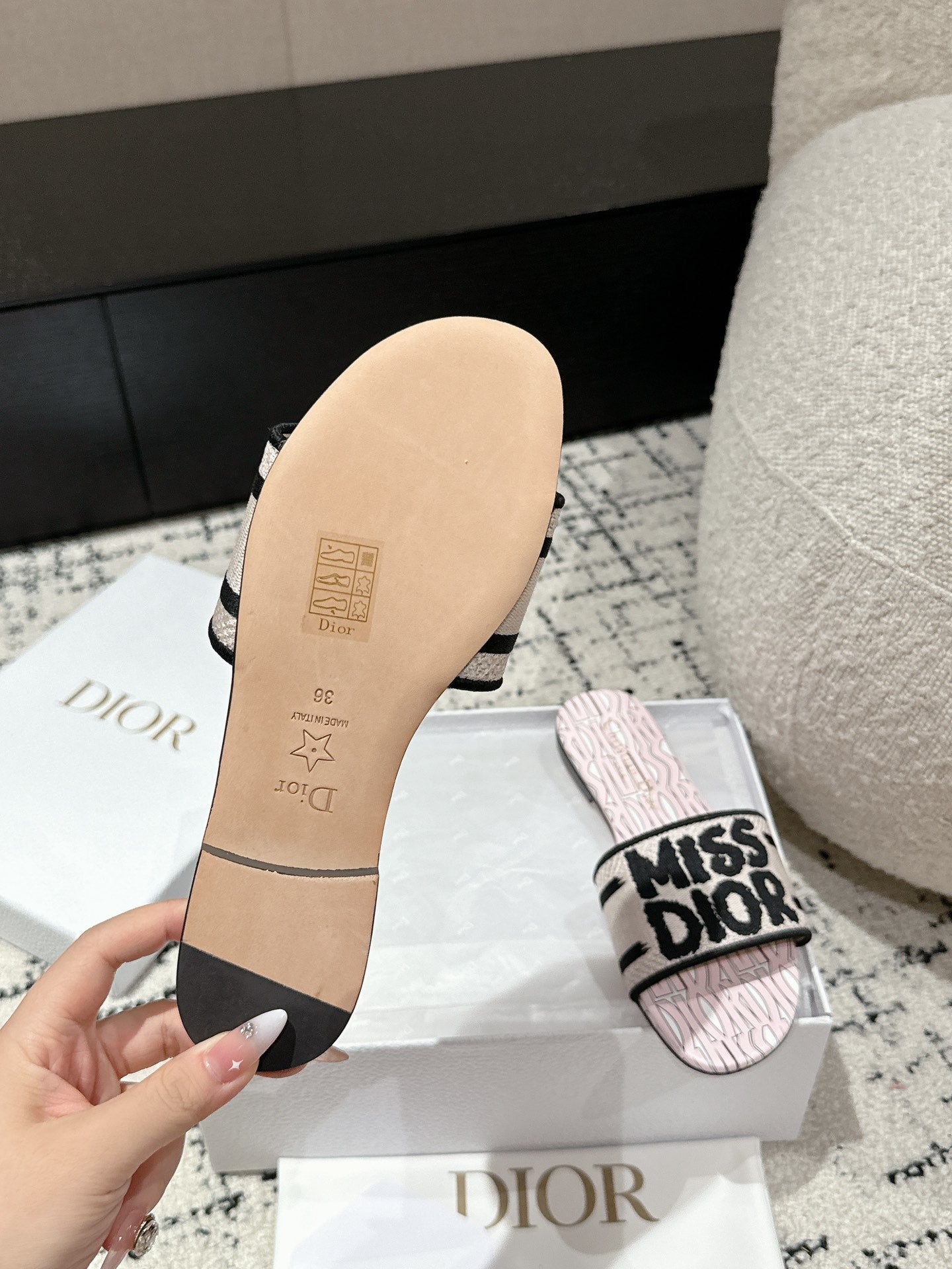 DIOR Dway Slide Pink Mix Black Embroidered Cotton