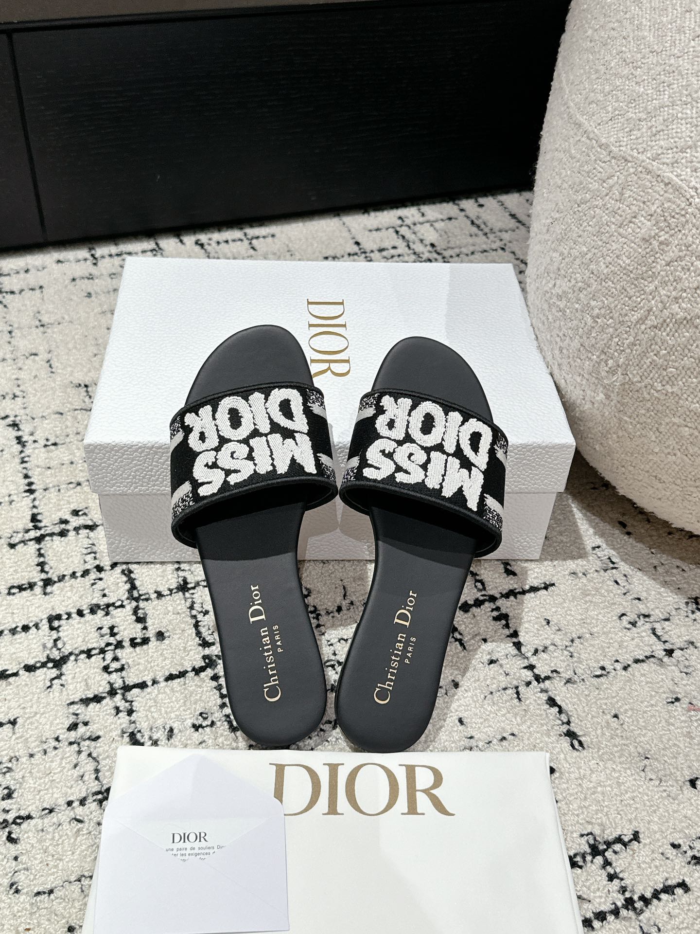 DIOR Dway Slide Black Mix White Embroidered Cotton