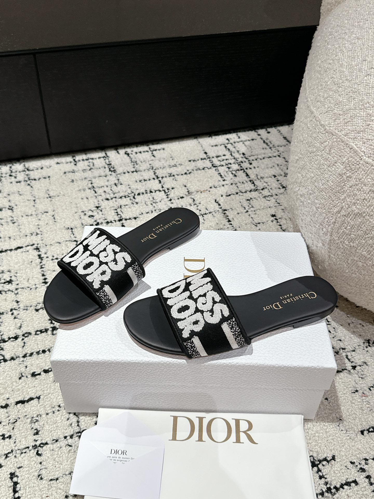 DIOR Dway Slide Black Mix White Embroidered Cotton