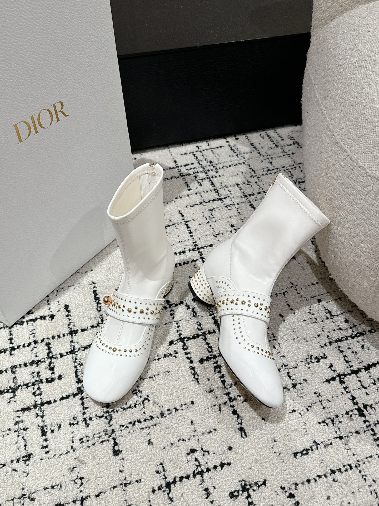 DIOR Belle-D Heeled Ankle Boot White Lambskin