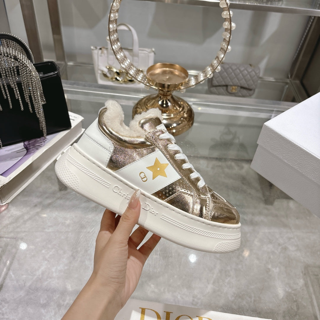 DIOR DIOR Star Platform Sneaker In Glossy Gold Cowhide 996420