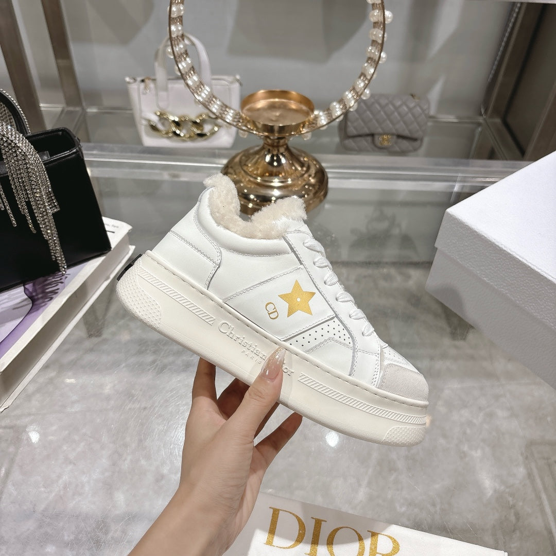 DIOR DIOR Star Platform Sneaker In White Cowhide 996422