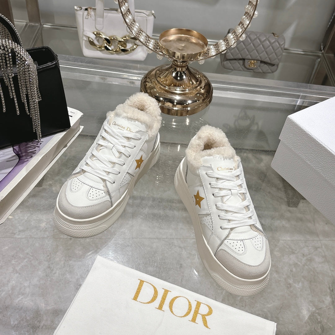 DIOR DIOR Star Platform Sneaker In White Cowhide 996422
