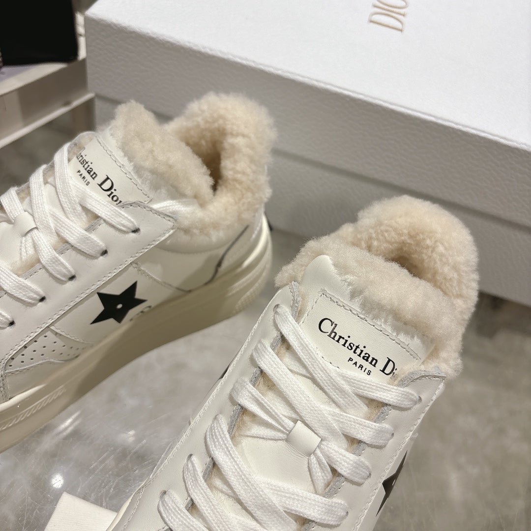 DIOR DIOR Star Platform Sneaker In White Cowhide 996424