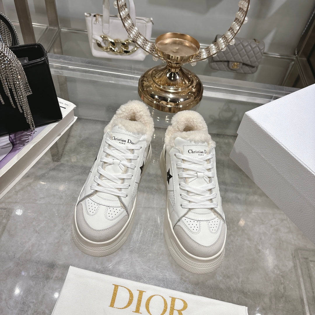 DIOR DIOR Star Platform Sneaker In White Cowhide 996424
