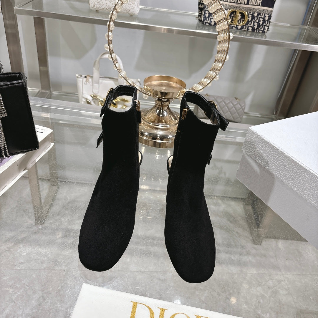 DIOR D-Idole Heeled Ankle Boot In Black Suede 996438