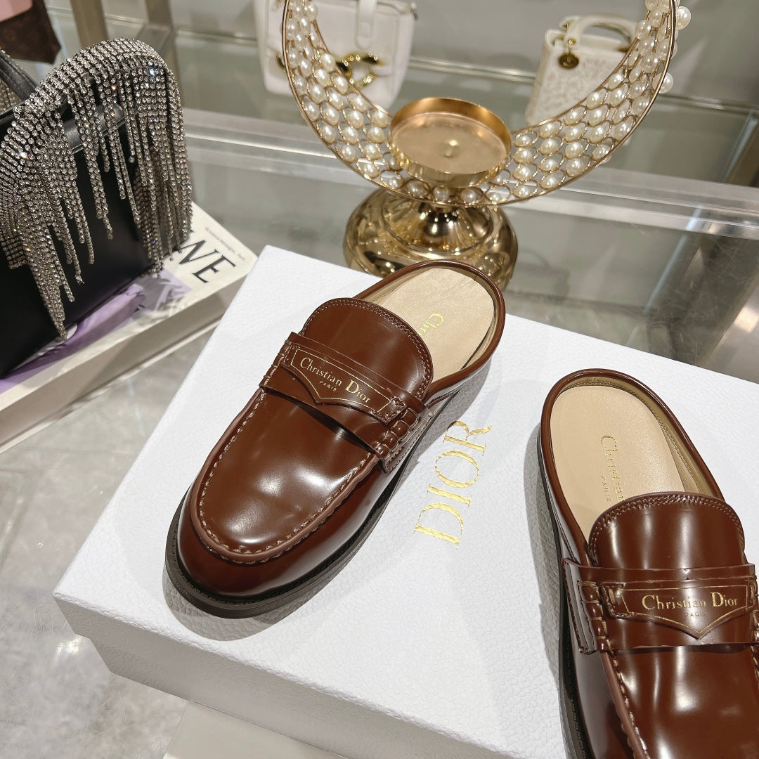 DIOR Boy Mule In Brown Red Glossy Calfskin 996451