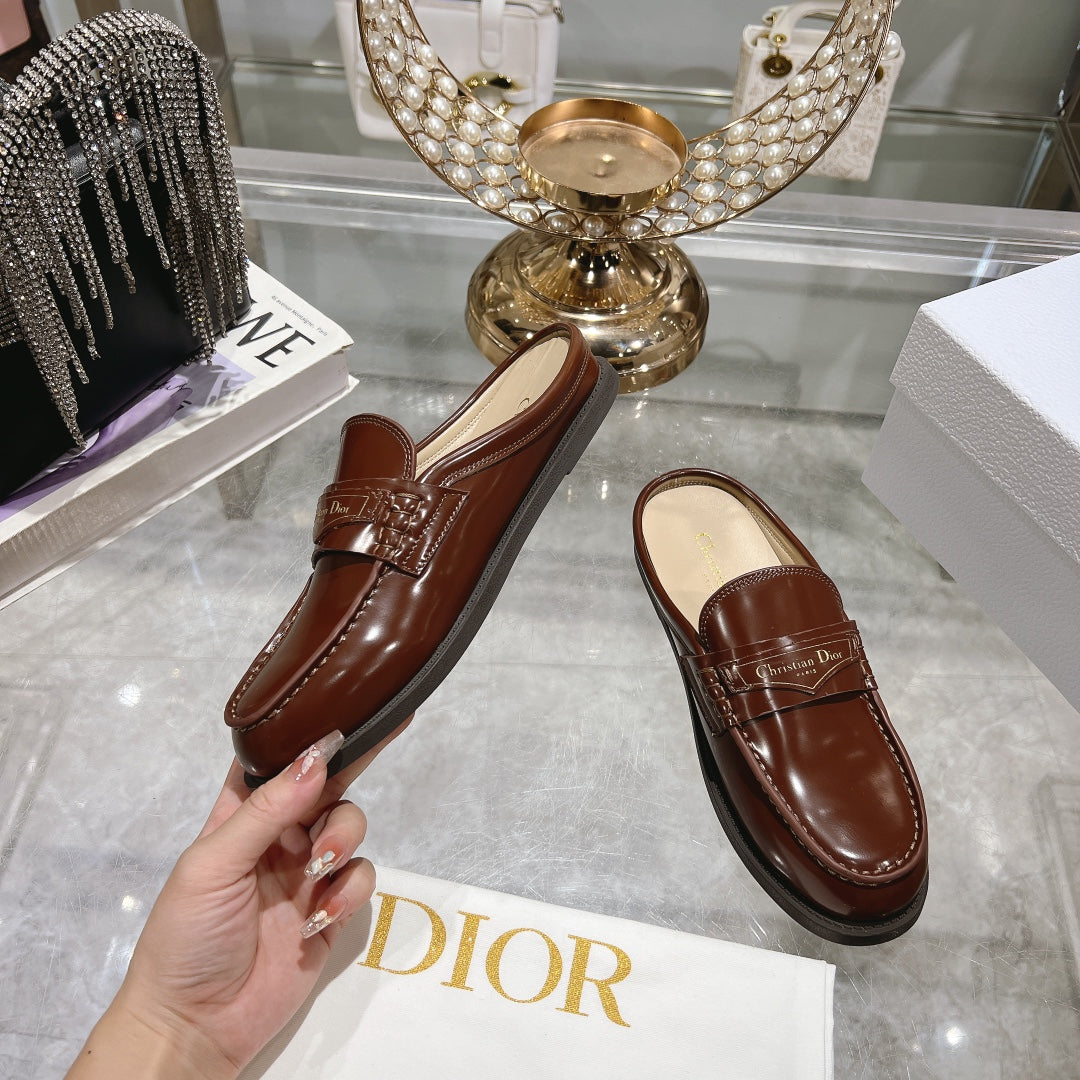 DIOR Boy Mule In Brown Red Glossy Calfskin 996451