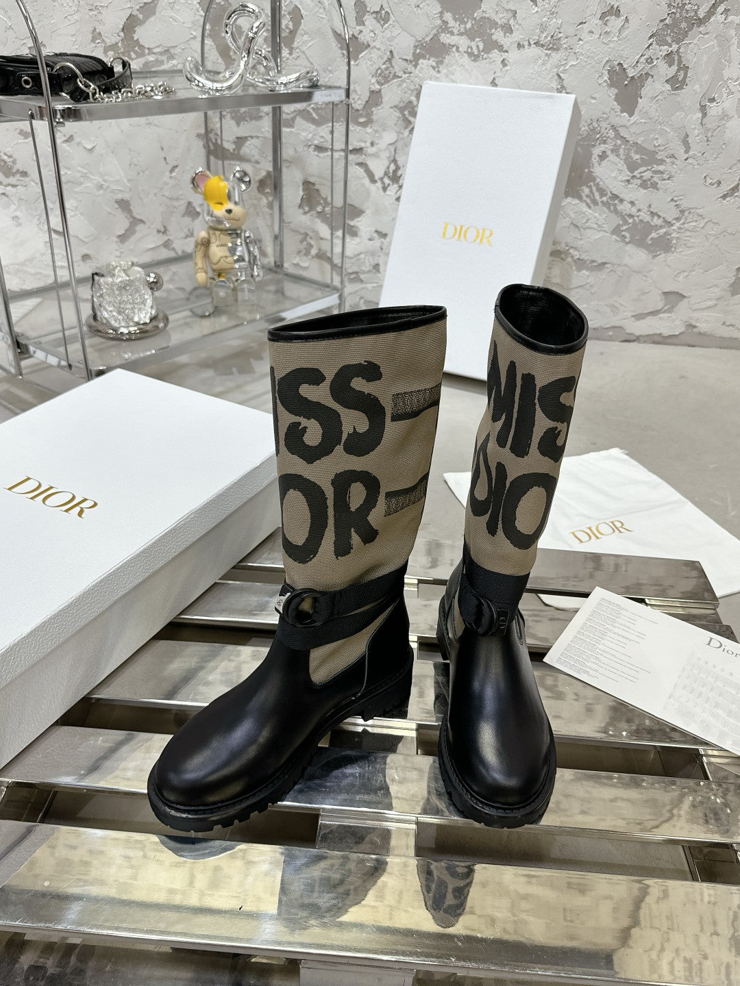 DIOR D-Major Boot In Light Brown Canvas 100574