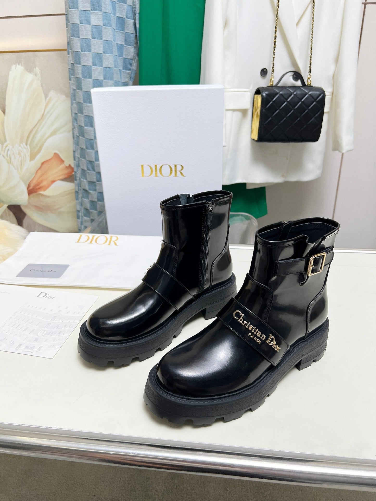 DIOR D-Quest Ankle Boot Glossy Black Calfskin