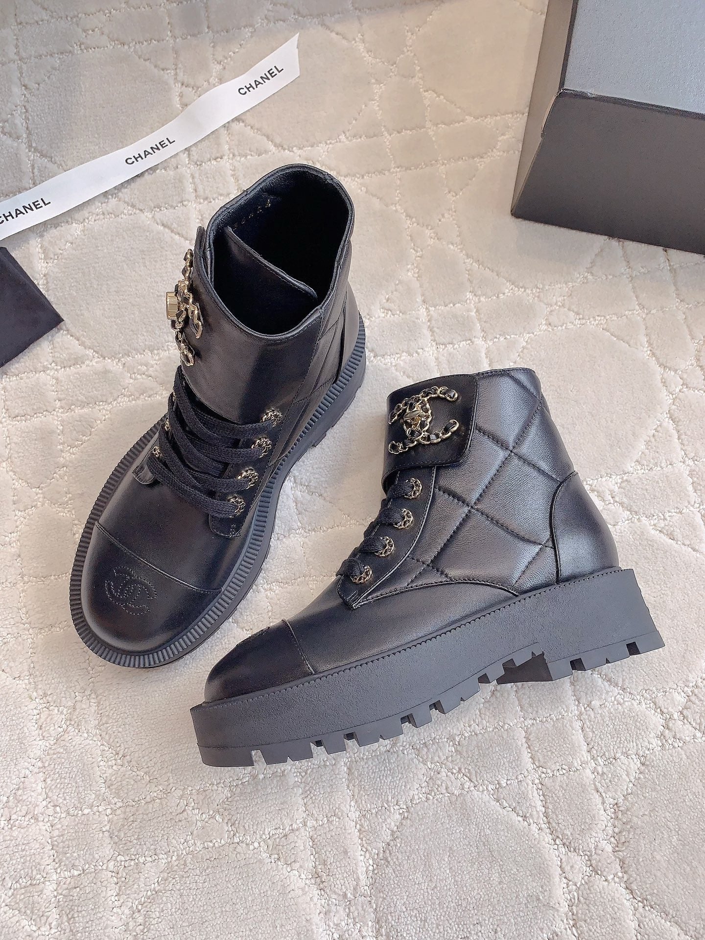 CHANEL Ankle Boots In Black Calfskin 145487