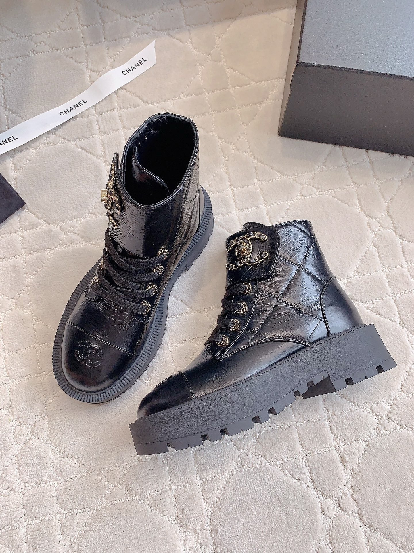 CHANEL Ankle Boots In Black Wrinkled Calfskin 145488