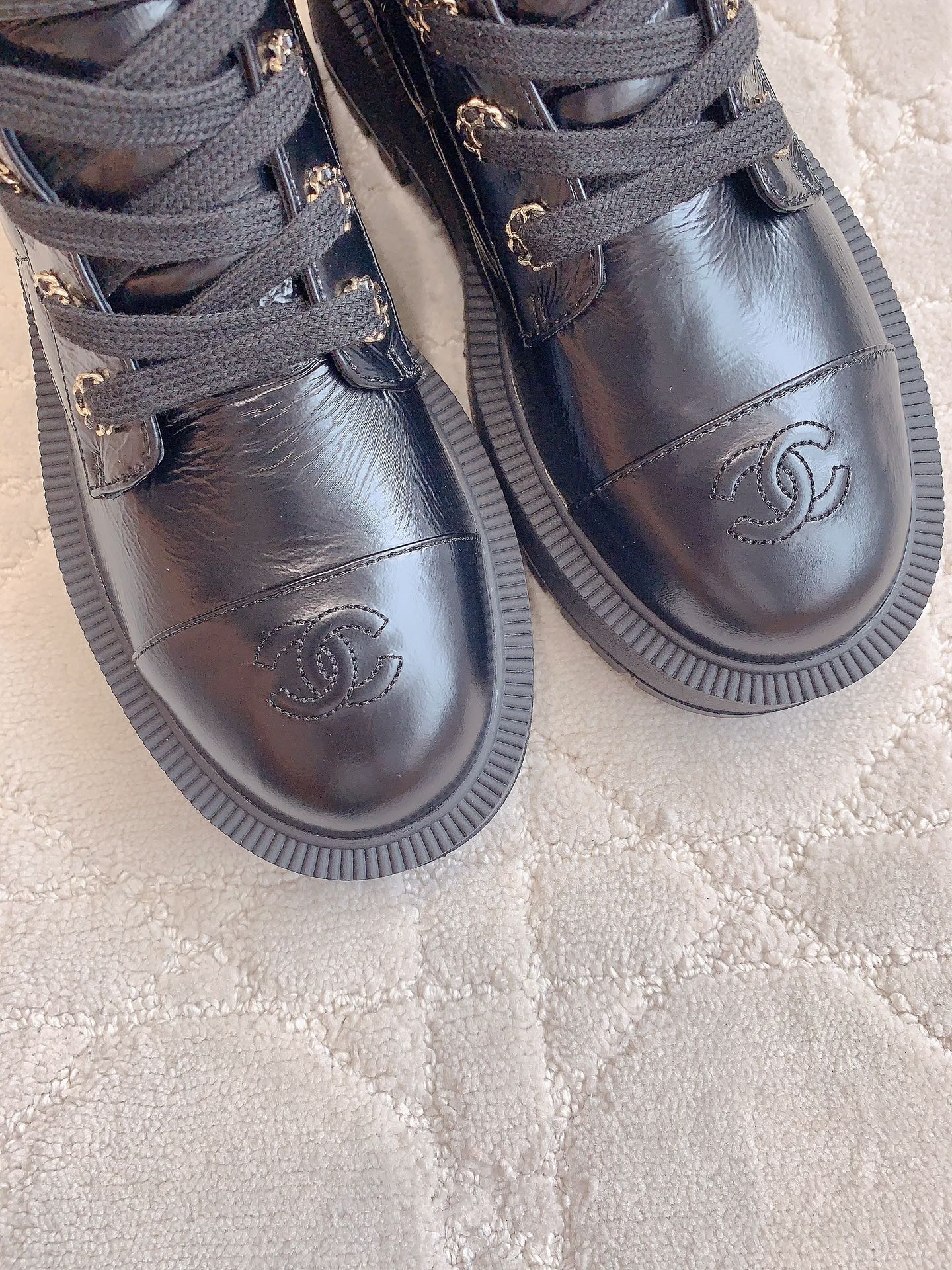 CHANEL Ankle Boots In Black Wrinkled Calfskin 145488