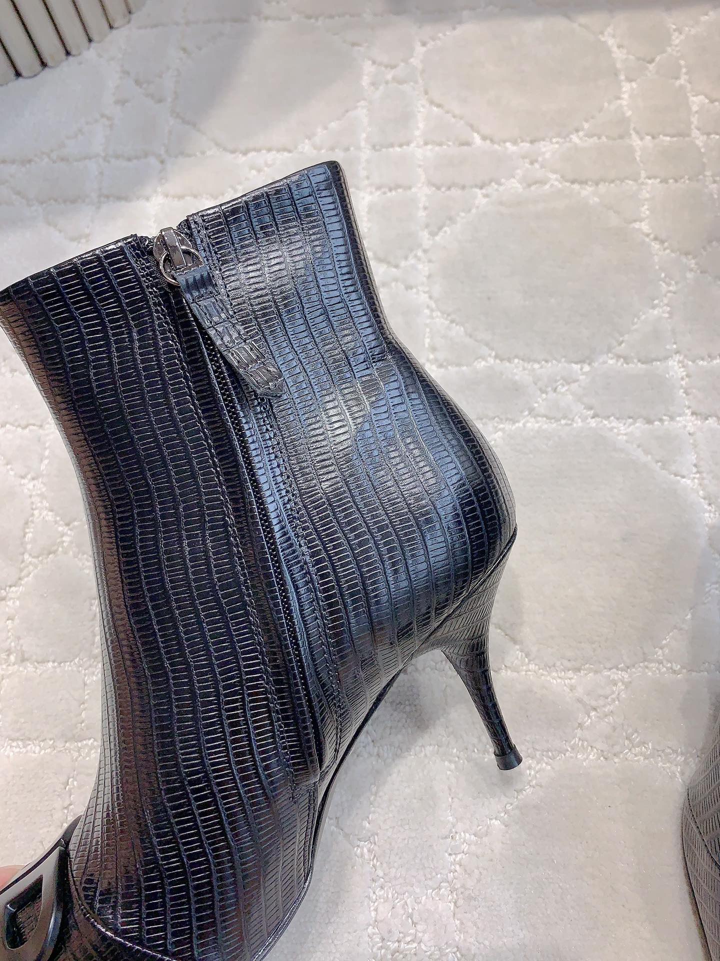 Balanciaga POINTED-TOE HIGH HEEL BOOTS IN BLACK LIZARD EMBOSSED CALFSKIN