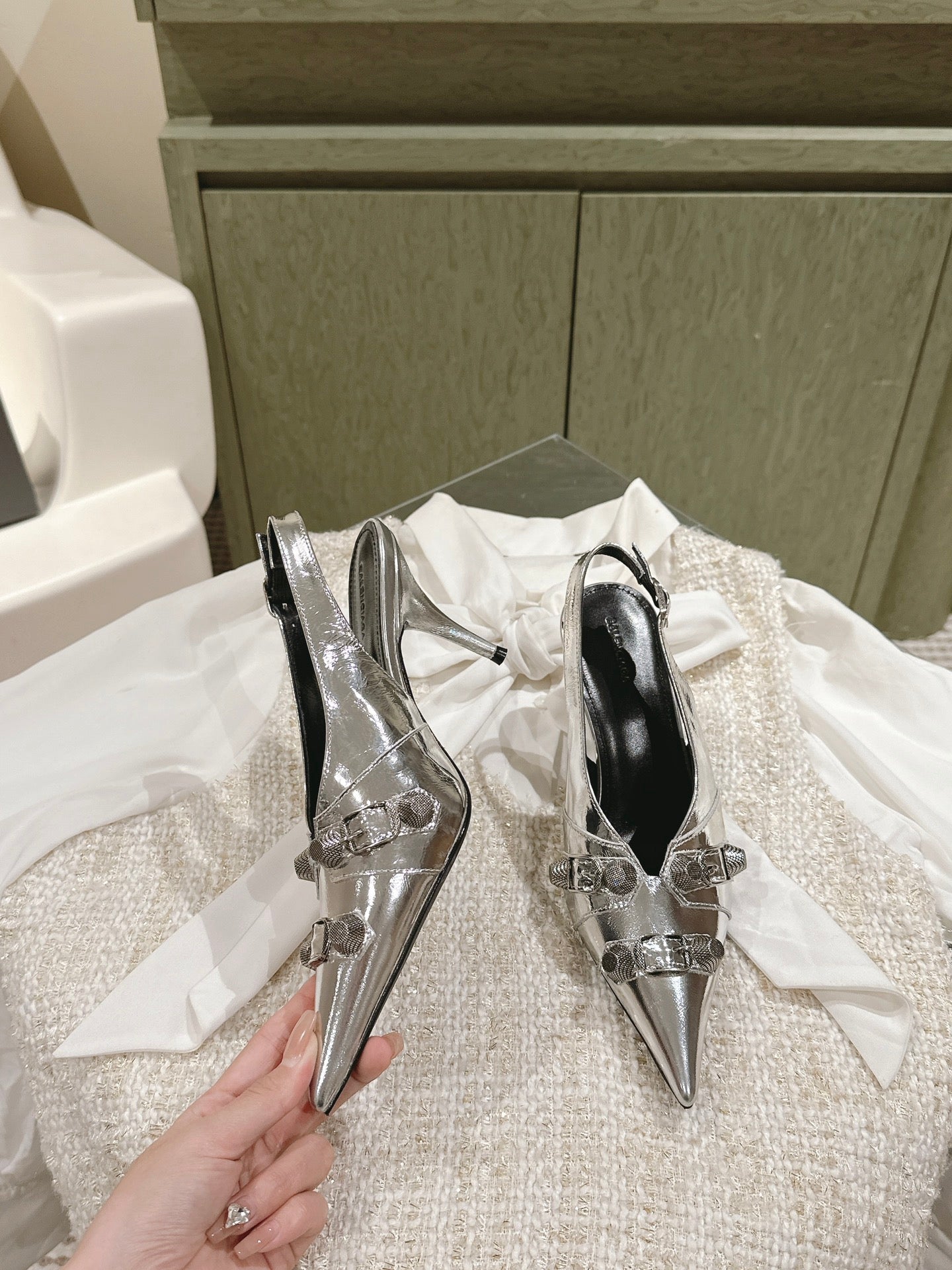 Balanciaga CAGOLE HIGH SLINGBACK IN SILVER GLOSSY CALFSKIN