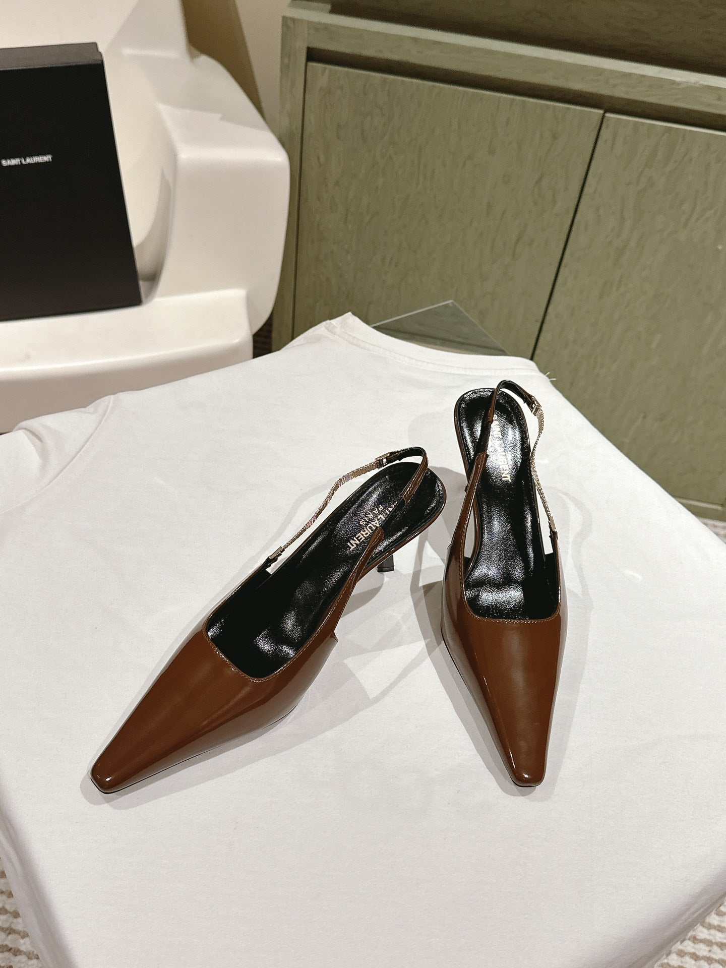 Saint Laurent BLAKE SLINGBACK PUMPS 80 IN BROWN PATENT LEATHER