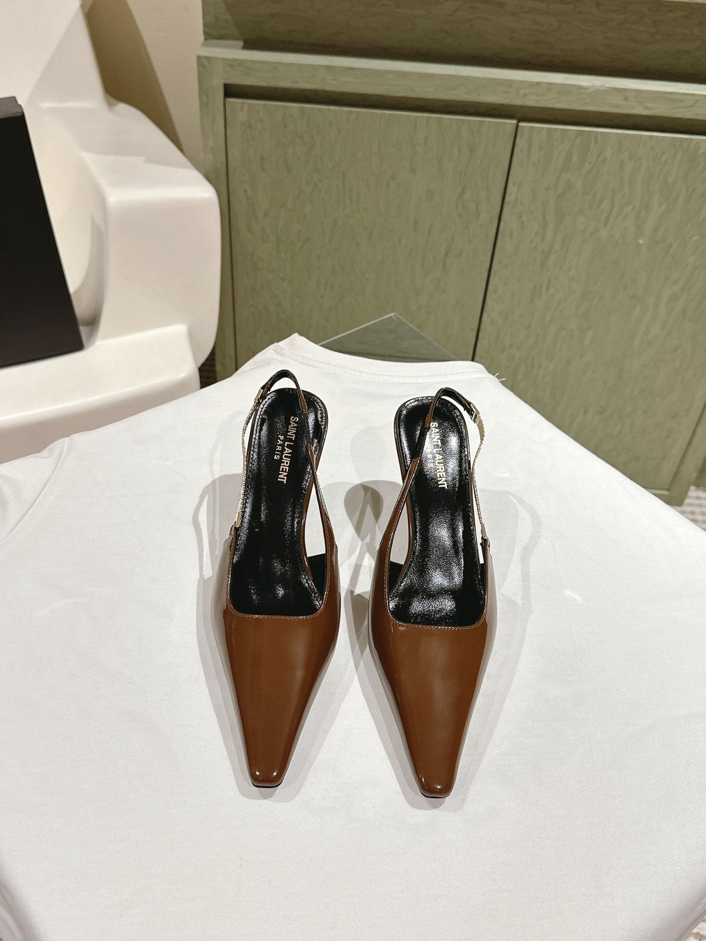 Saint Laurent BLAKE SLINGBACK PUMPS 80 IN BROWN PATENT LEATHER