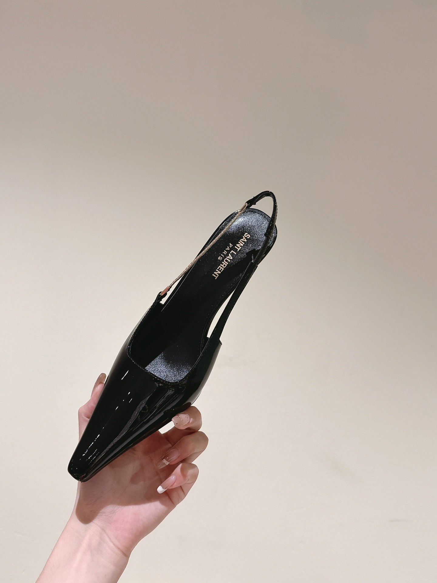 Saint Laurent BLAKE SLINGBACK PUMPS 80 IN BLACK PATENT LEATHER