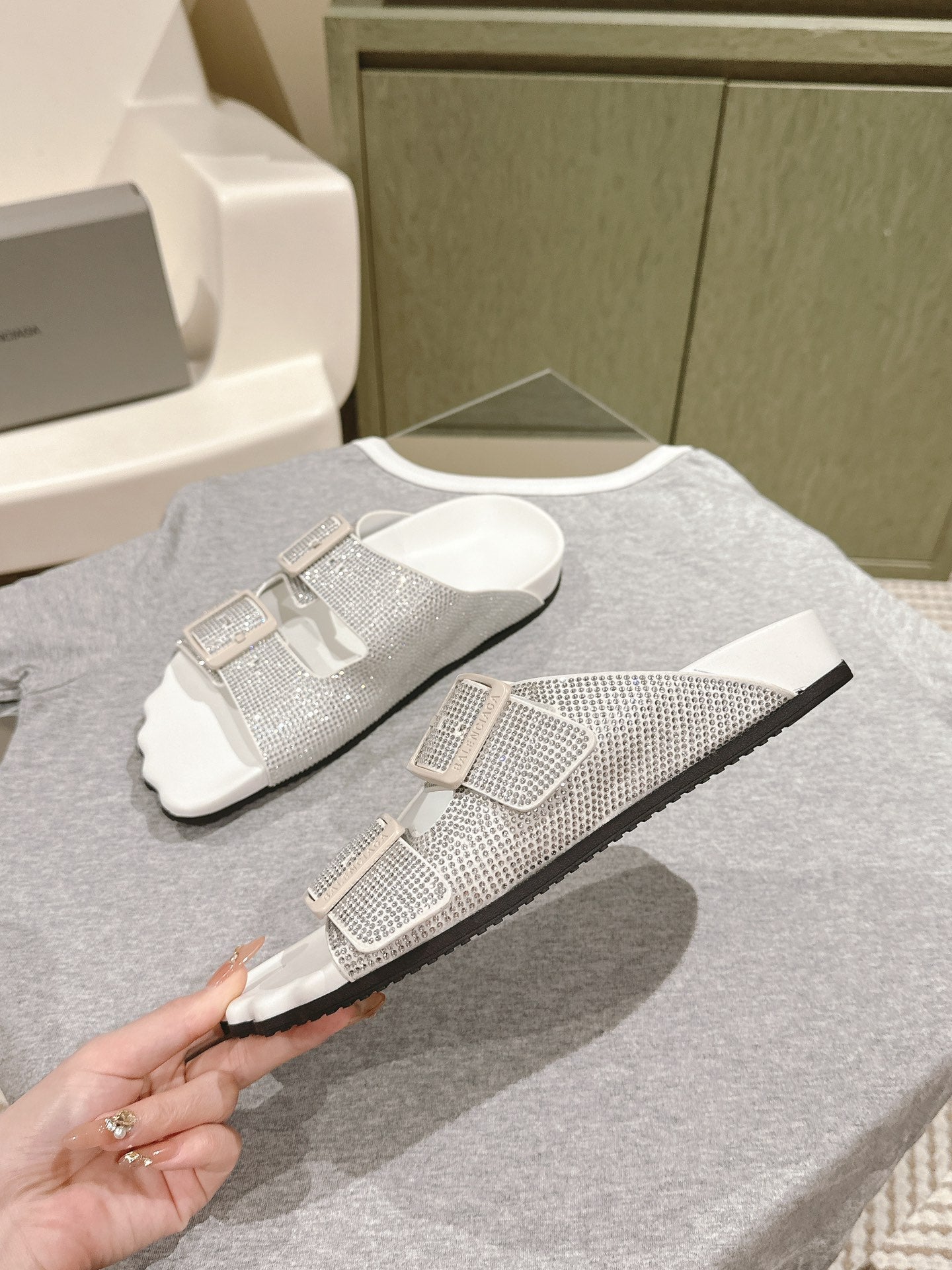 Balanciaga BIRKENSTOCK SLIPPERS ATTACHED RHINESTONES IN WHITE CALFSKIN