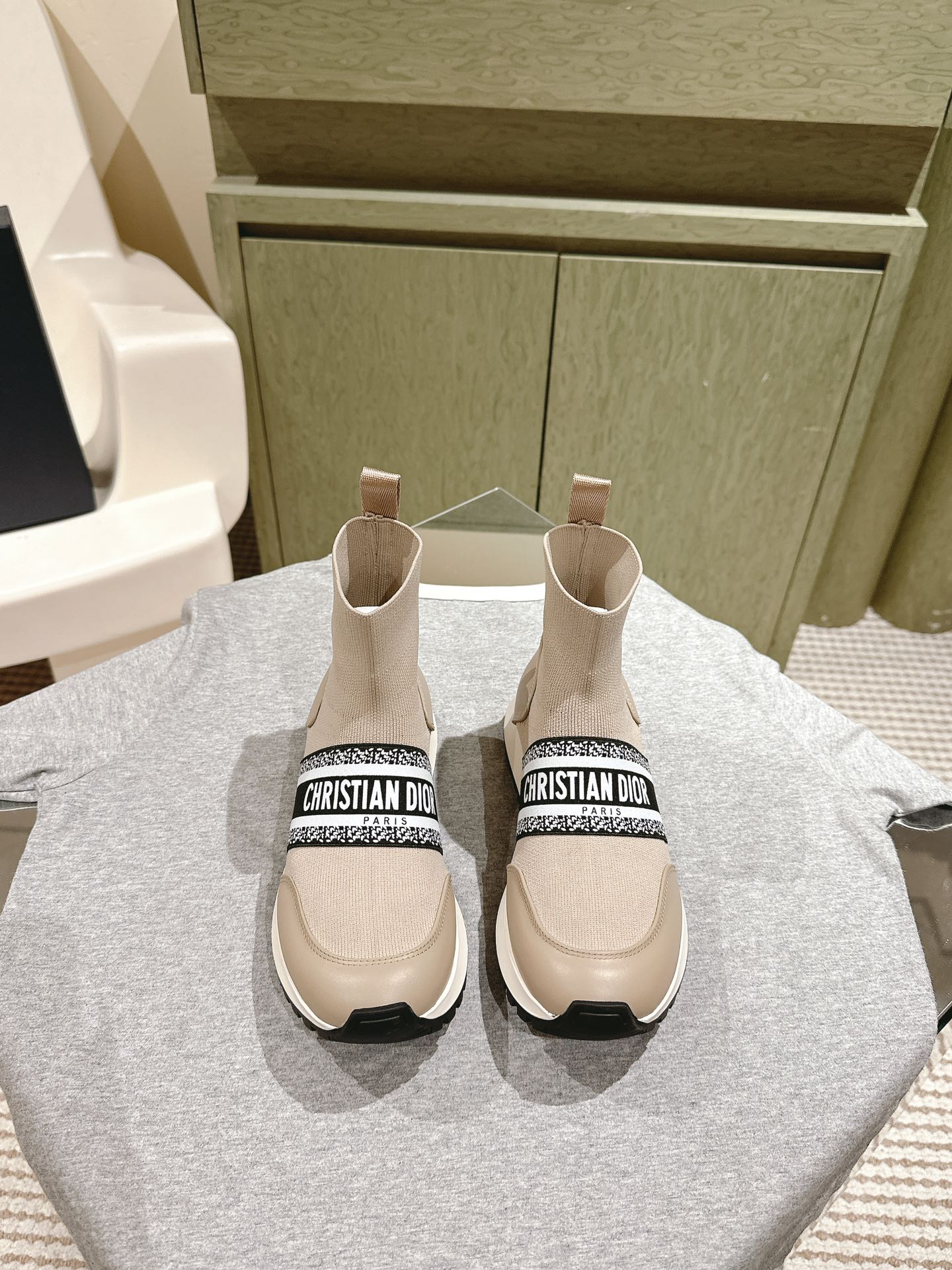 DIOR High-Top Sneaker 40mm Beige Stretch Wool And Lambskin