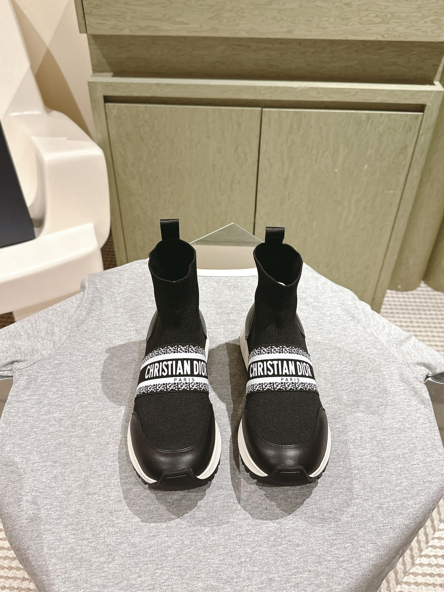 DIOR High-Top Sneaker 40mm Black Stretch Wool And Lambskin