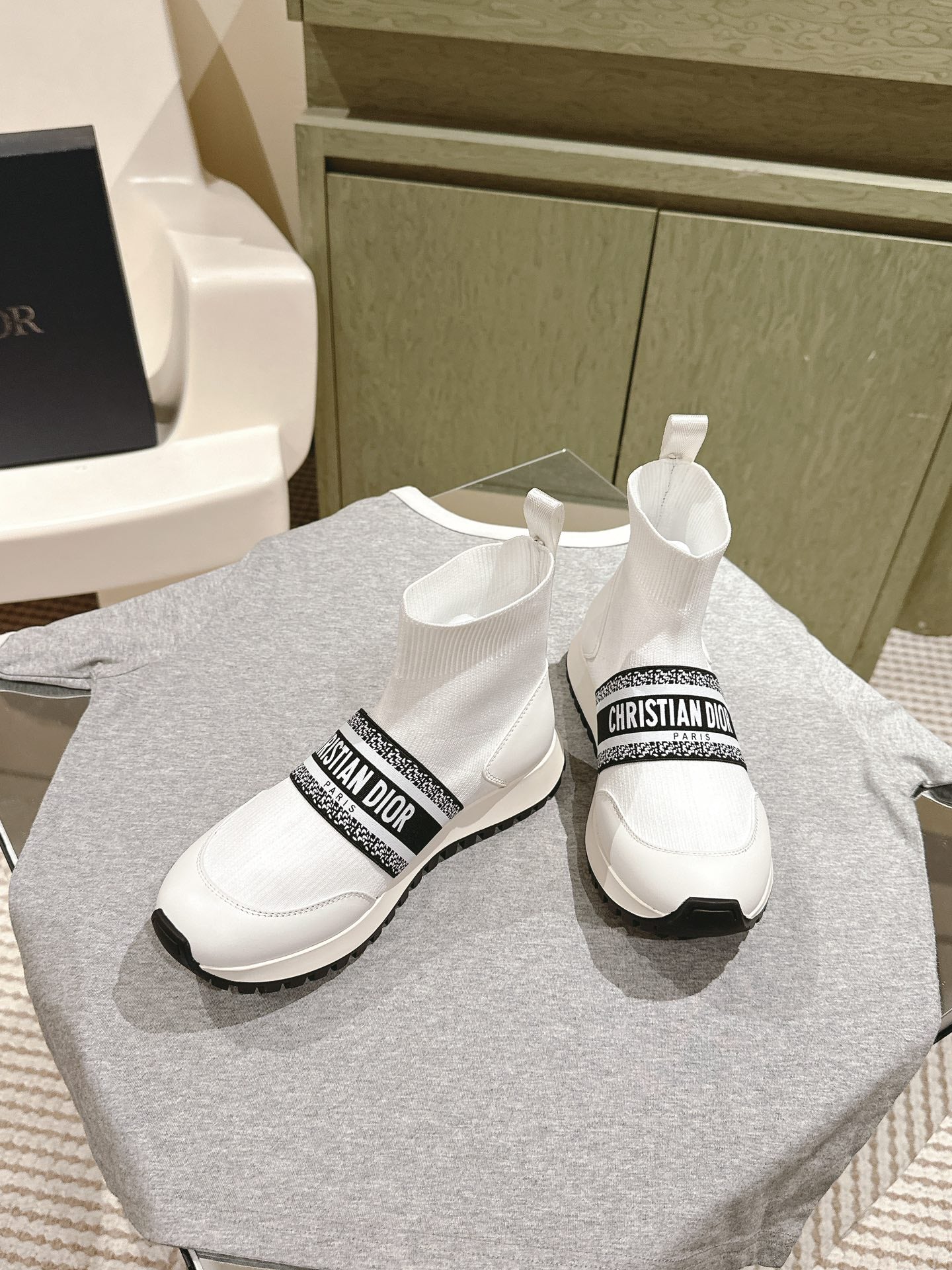 DIOR High-Top Sneaker 40mm White Stretch Wool And Lambskin