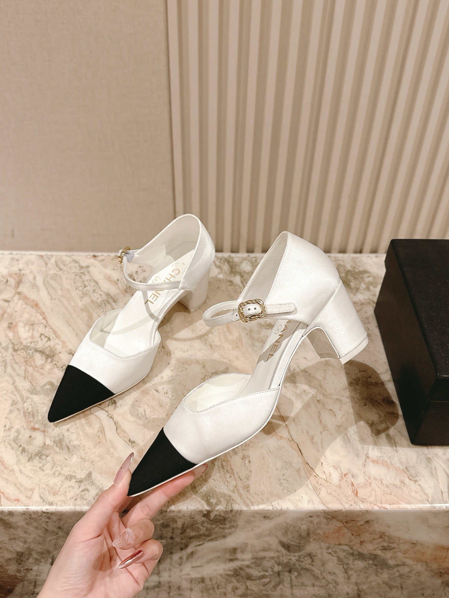 CHANEL 25 Mary Jane Heels Silk and Sheepskin 267845