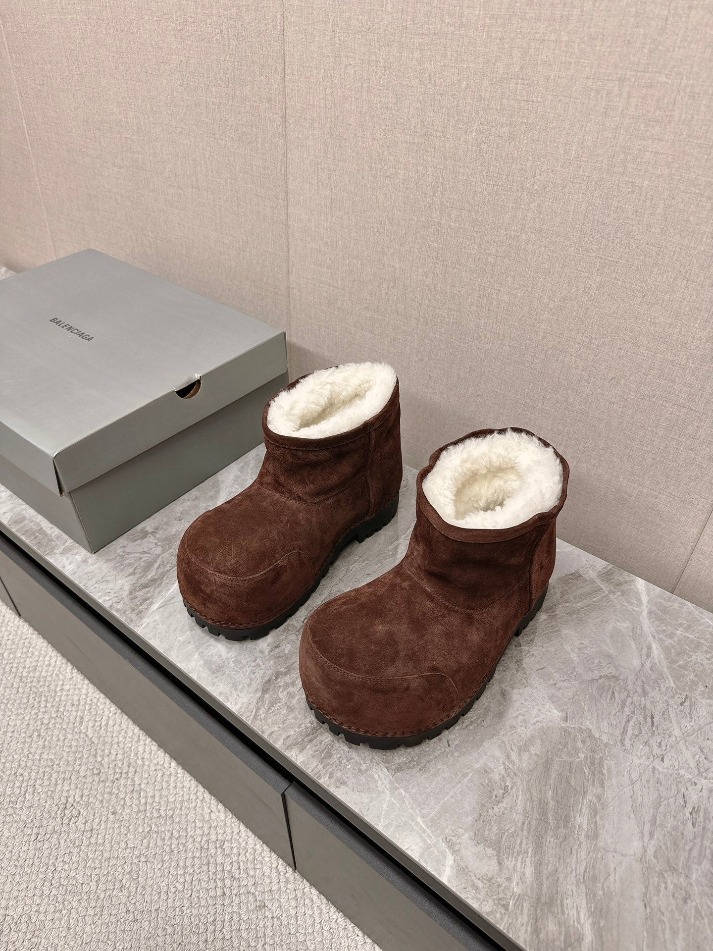 Balanciaga ALASKA BOOTIE IN CHOCOLATE SUEDE AND WOOL LINING